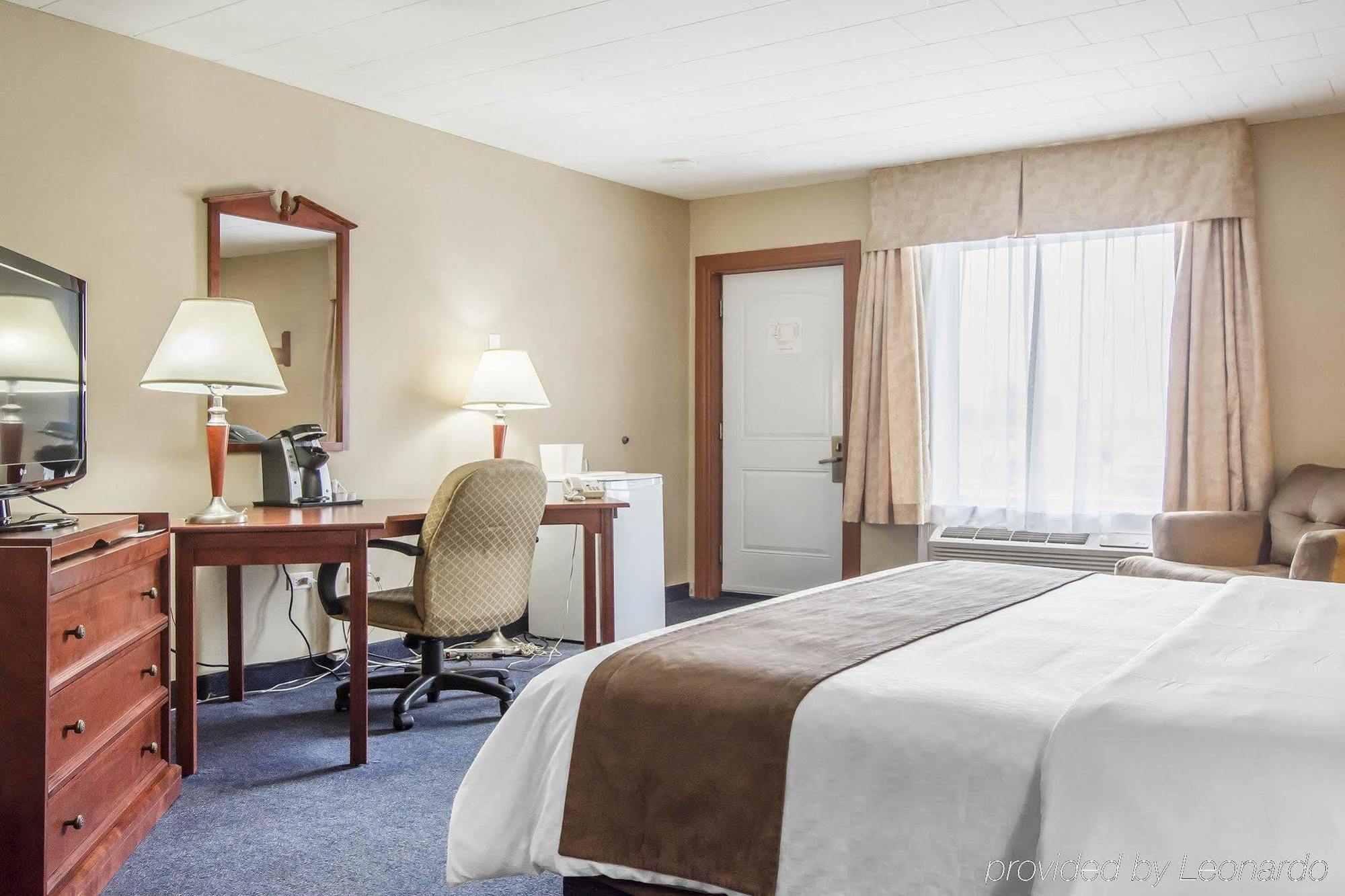 Hotel Danube Bleu Forestville Luaran gambar