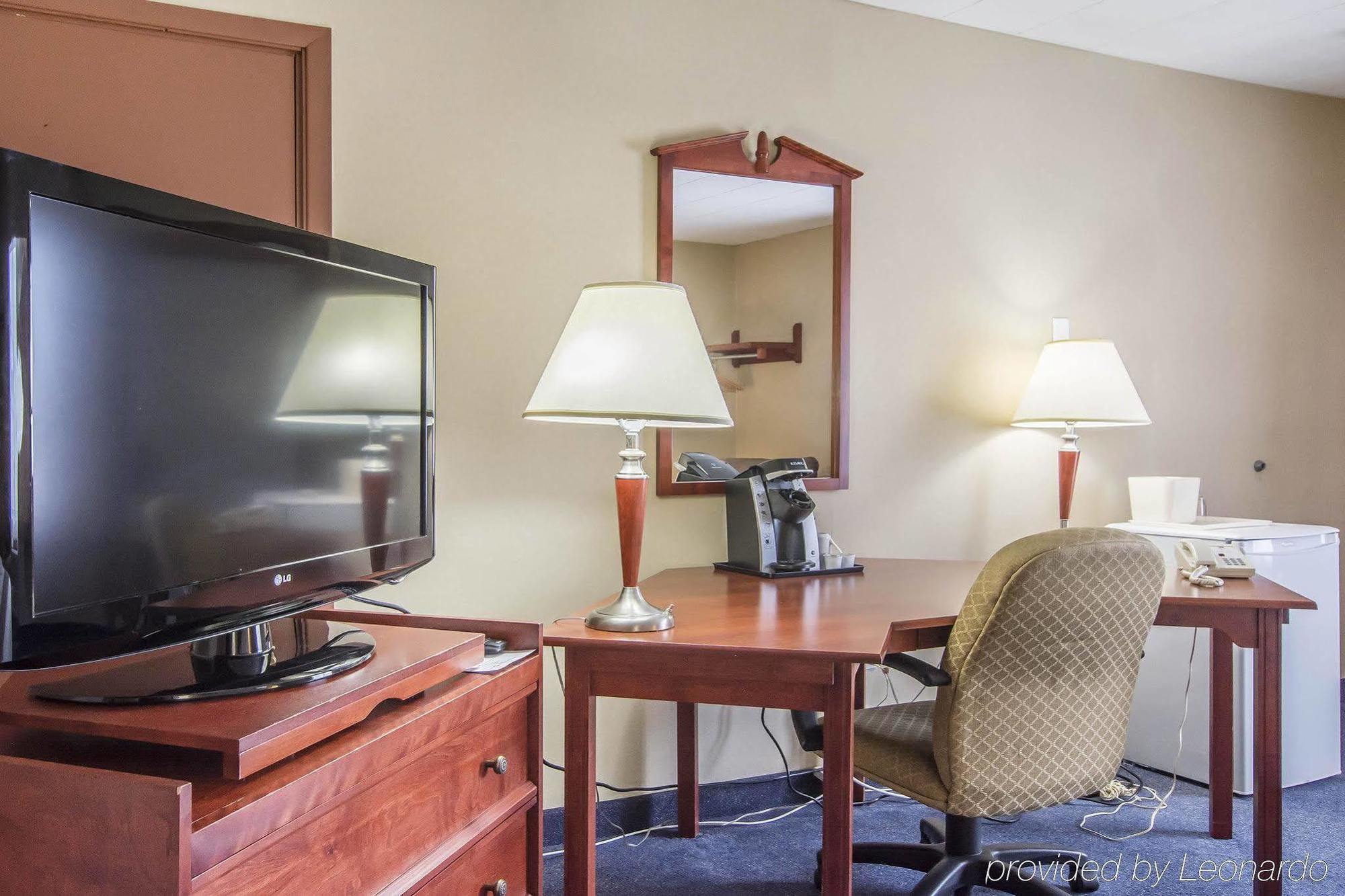 Hotel Danube Bleu Forestville Luaran gambar