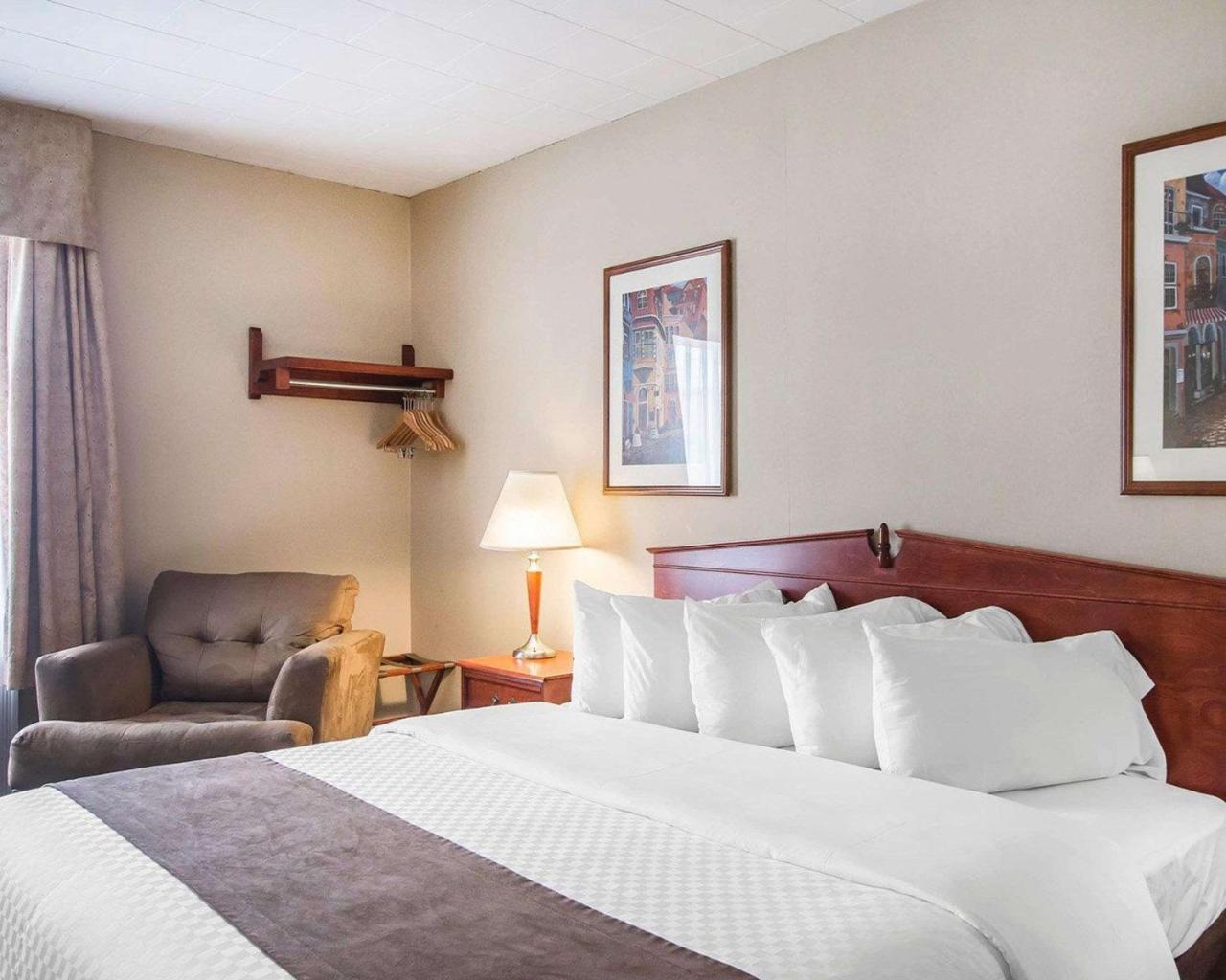 Hotel Danube Bleu Forestville Luaran gambar